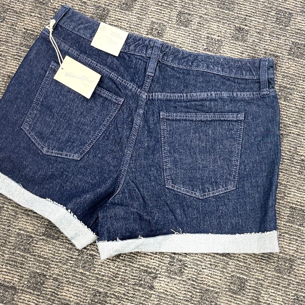 Universal Thread Dark Blue Jean Shorts‎ - Picture 6 of 16